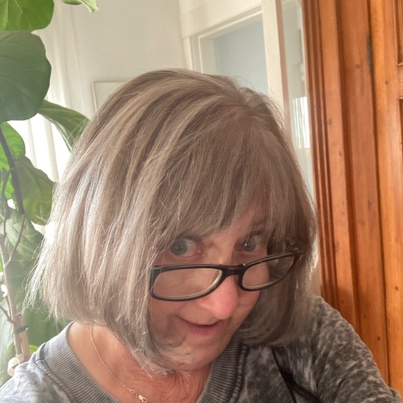 Meet your Posher, Jennifer - Picture 16 of 17